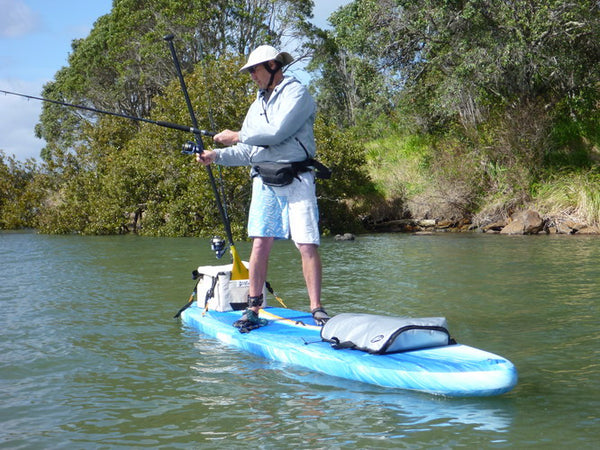 ¡Paddle and Reel: Consejos para Principiantes en Pesca desde SUP!